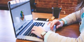 Explore the Power of Connection: Top Relationship Building Activities for Strengthening Bonds