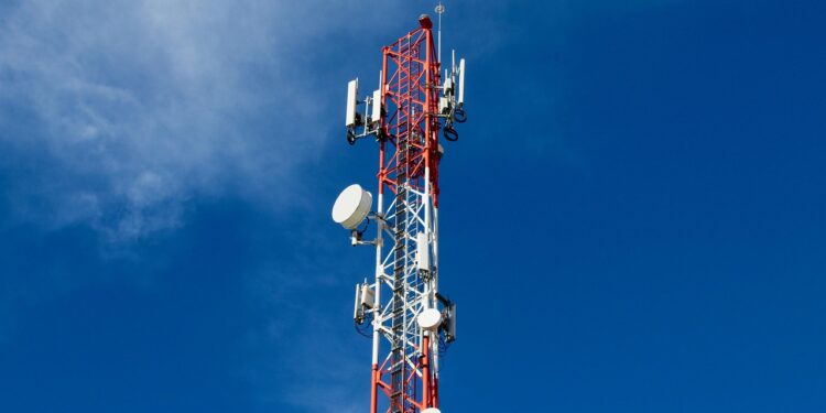 Mastering the Art of Interaction: How Interpersonal and Communication Skills Boost Your Career Success