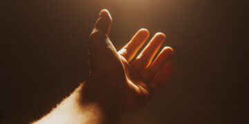 Master the Art of Persuasion: Strategies to Influence and Convince with Ease