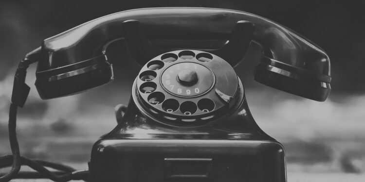 Boosting Your Relationship: The Role of Effective Communication Skills in Personal Connections