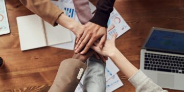Achieve Your Dreams: How Goal Setting Strategies Lead to Success